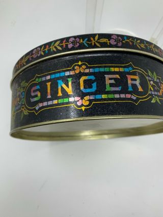Vintage - The Singer Manufacturing Co Sewing Machine - 7 