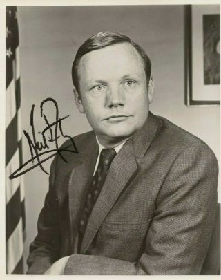 Neil Armstrong Hand Signed Apollo 11 8x10 Autographed Zarelli