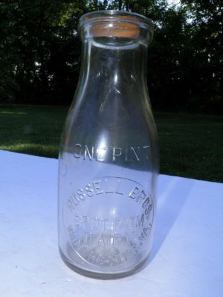 Rare Pint Milk Bottle Russell Bros Spot Farm Dairy Winchester V.  A.