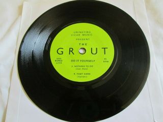 THE GROUT DO IT YOURSELF EP KBD PUNK 4 TRACK EP URINATING VICAR MUSIC 2