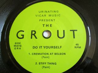 THE GROUT DO IT YOURSELF EP KBD PUNK 4 TRACK EP URINATING VICAR MUSIC 4
