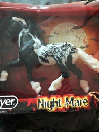 " Nightmare " Breyer Traditional Model Horse 1724 Halloween Pinto Goffert Nib 2014