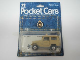 Tomy Tomica Pocket Cars Off Road Cruiser No.  226 - 2 - 1