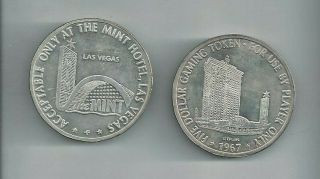 $5 1967 STERLING SILVER THE LV GAMING TOKEN RARE COIN 2