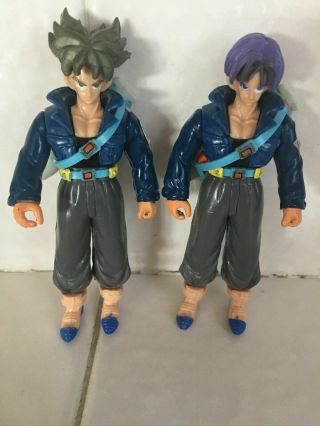 2 Dragon Ball Z Capsule Corp Toys Action Figure 2 Figures 5 " Tall