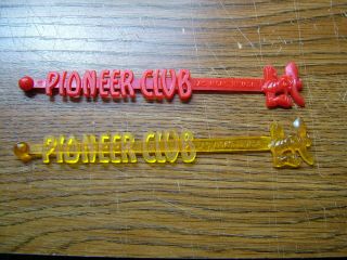 Pair Vintage Pioneer Club Las Vegas Swizzle Sticks