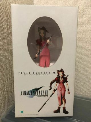 Kotobukiya Final Fantasy Vii Aerith Gainsborough Cold Cast Figure F/s