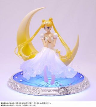 Tamashii Bandai Figuarts Zero Sailor Moon Princess Serenity Chouette Figure