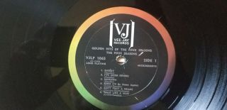The Beatles vs The Four Seasons 1964 VJ DX 30 Mono 2 L.  P.  With Poster 7