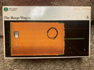 John Deere Precision Classics 16 - The Barge Wagon -