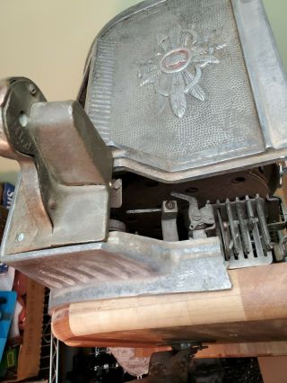 Vintage Antique Mills Liberty Bell 5 Cent Slot Machine 3 Column 1920 ' s Project 7