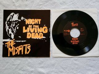 Misfits Night Of The Living Dead 7” Vinyl 1st Press Signed by Glenn Danzig 6