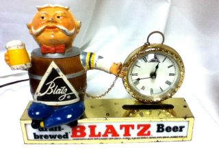Blatz Beer Sign Clock Pocket Watch Barrel Guy Lighted Metal Statue Light Bar Lc3