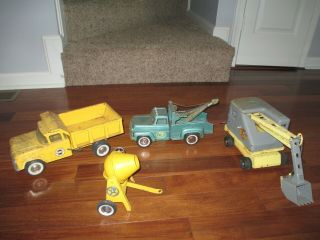 Vintage Metal Ny - Lint Fork Truck & Mixer And 2 Others