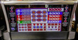 IGT S - 2000 REEL SLOT MACHINE: LUCKY 2x3x4x5x TIMES PAY 5