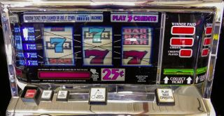 IGT S - 2000 REEL SLOT MACHINE: LUCKY 2x3x4x5x TIMES PAY 7