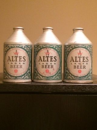 Three Altes Crowntainers