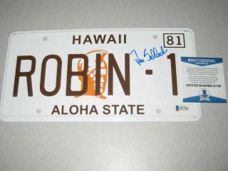 Tom Selleck Signed " Robin - 1 " License Plate Magnum P.  I.  Beckett