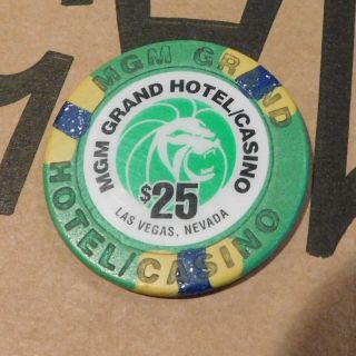 Mgm Grand Hotel Casino Hotel Casino - $25 Gaming Chip - Las Vegas Nv