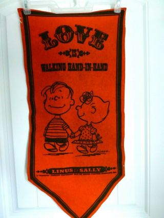 1967 United Syndicate Orange Felt Peanuts Linus & Sally Love Pennant Banner