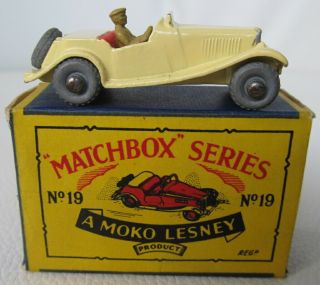 Moko Lesney Matchbox No.  19 - Mg Sports Car