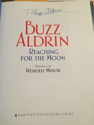 Edwin “buzz” Aldrin Signed Book “reaching For The Moon” Astronaut