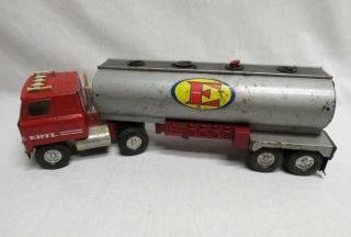 Large Vintage Ertl International Semi Tractor Trailer Tanker Toy Truck Gas 1/16
