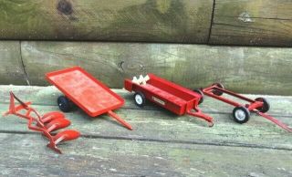 Toy International Harvester Tractor Parts