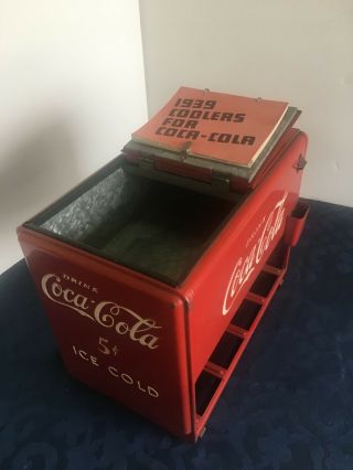 1939 Coca Cola Model Cooler, 3