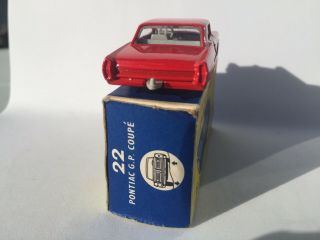 Matchbox Lesney 22 C2 Pontiac G.  P.  Coupe In HTF Orig E2 (Blue Car) Box NMIB 4