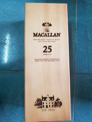 Empty bottle Macallan 25 years Old 5