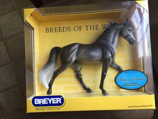 Breyer Bluegrass Bandit 585 Tennessee Walking Horse Gray Grey