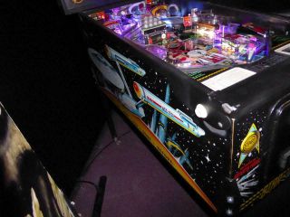 Star Trek 25th Anniversary pinball machine by Data East 1994 10