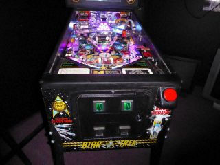 Star Trek 25th Anniversary pinball machine by Data East 1994 11