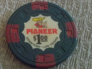 Pioneer Hotel & Casino $1.  00 Hotel Casino Gaming Chip Downtown Las Vegas,  Nv