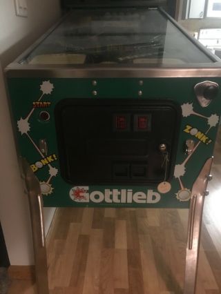 Gottlieb Tee’d Off Pinball Machine. ,  Perfectly.
