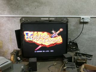 Capcom Cps - 1 System Knights Of The Round Jamma Board Cp14 - 3