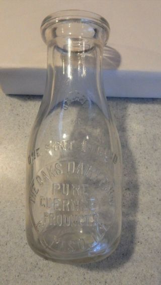 The Oaks Dairy Farm El Paso,  Ill Il Illinois Embossed Pint Milk Bottle