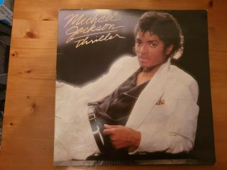 Michael Jackson: Thriller Vinyl Lp,  1982,  Uk,  Epic Records.  Ep (85930)