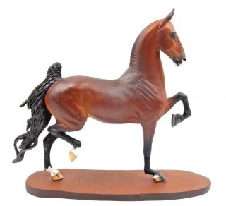 Haute Aire Saddlebred Horse Sculpted By Carlee Balling Painted By D.  Gatcombe