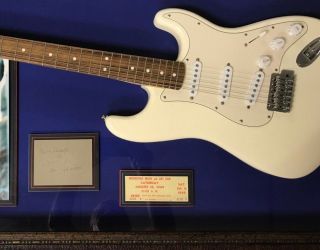 Fender MIM Stratocaster Guitar Jimi Hendrix Woodstock 3