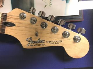 Fender MIM Stratocaster Guitar Jimi Hendrix Woodstock 5