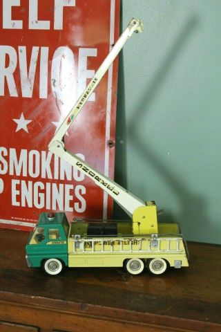 Vintage Structo Power & Light Hyd.  Boom Work Truck Old Pressed Steel Tin Toy