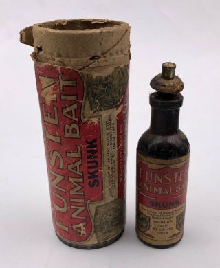 Funsten Bros & Co Animal Skunk Bait Bottle,  Box Full St.  Louis Mo 1904 Worlds Fair