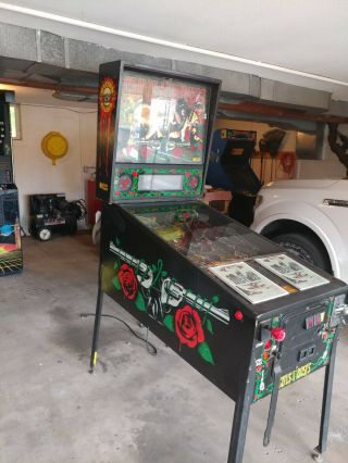 Guns n roses pinball machine 2