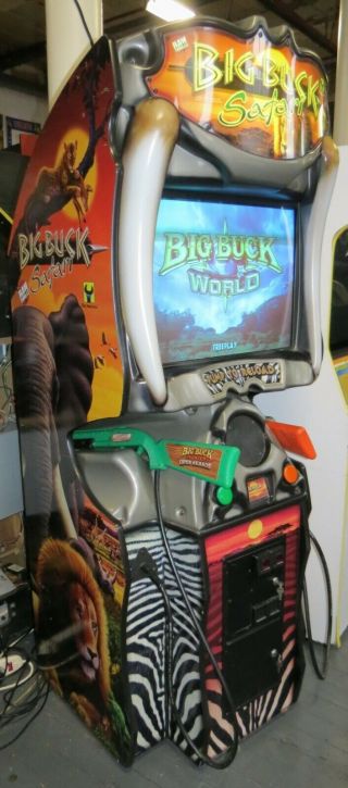 BIG BUCK WORLD 2 PLAYER SHOOTING ARCADE COIN - OPERATED GAME Available 2