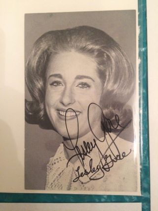 Official Certified Lesley Gore Signed Photo Rare