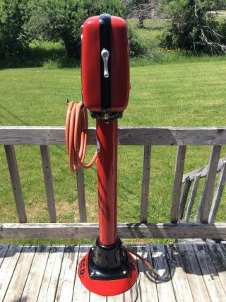 OLD ECO AIR METER TIREFLATOR WITH POST AND HEAVY STABLE BASE RED INDIAN COLORS 2