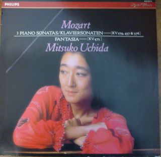 Mitsuko Uchida / Mozart 3 Piano Sonatas - Fantasia / Philips