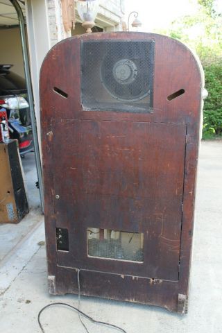 1948 AMI Model A Jukebox complete needs restoration 4
